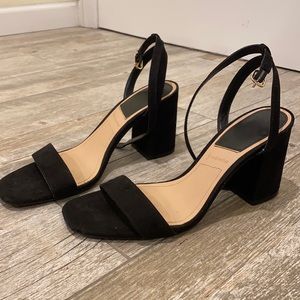 Stradivarius sandals